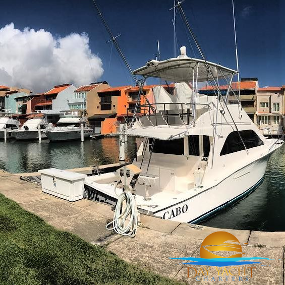 Flybridge yacht cruising the east coast of Puerto Rico, Puerto Rico yacht charter